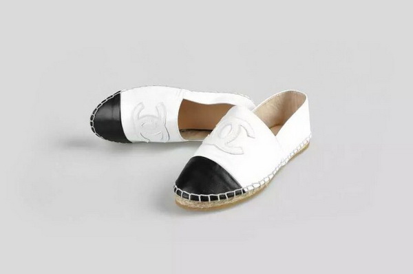 CHANEL Loafers Women--058